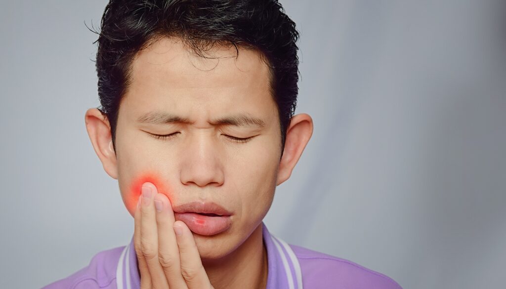 lip ulcer treatment