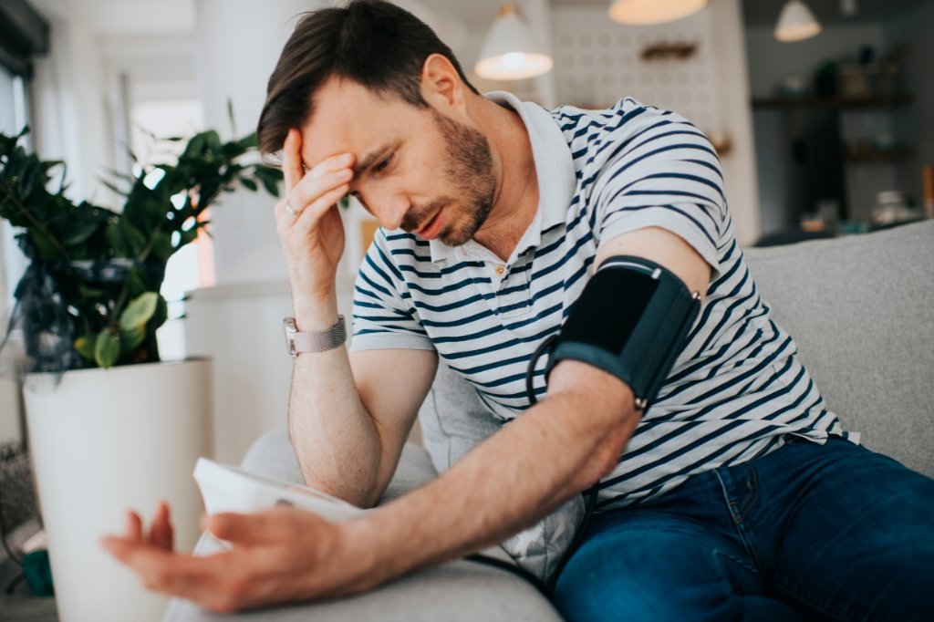 low blood pressure sign and symptoms