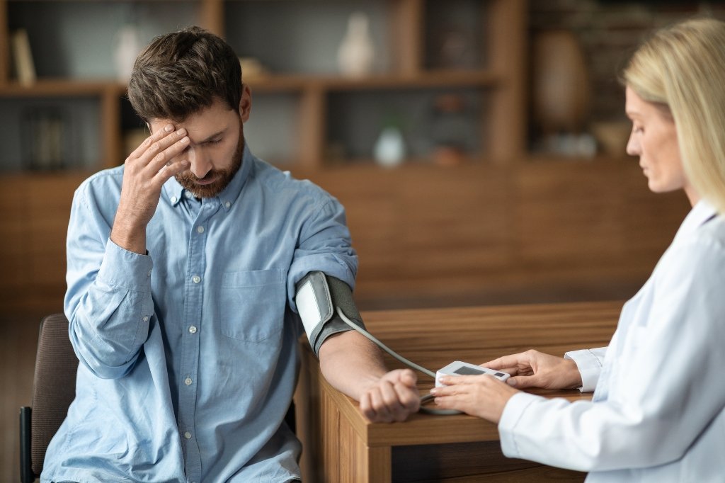 hypotension bp range