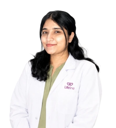 Dr. Ayisha Khamer